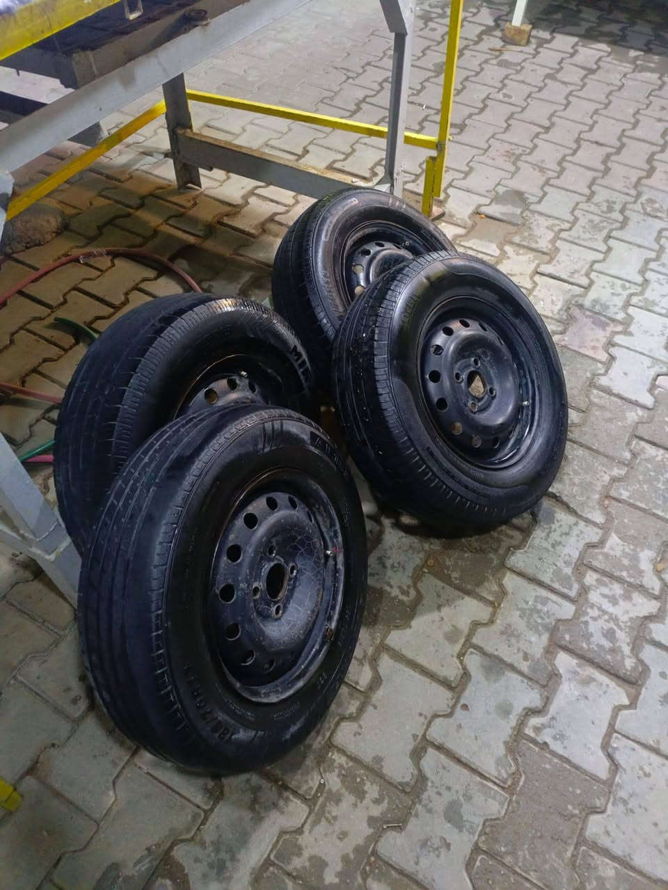 تواير افيو 13 هن ولوياله نظيفات كلش انا ما متواجد بالفيس هذا الرقم 7851445331
كركوك السعر 110


**إذا كنت صاحب هذا الإعلان وتريد حذفه لأي سبب، رجاءا أرسل رسالة إلى الدعم الفني**