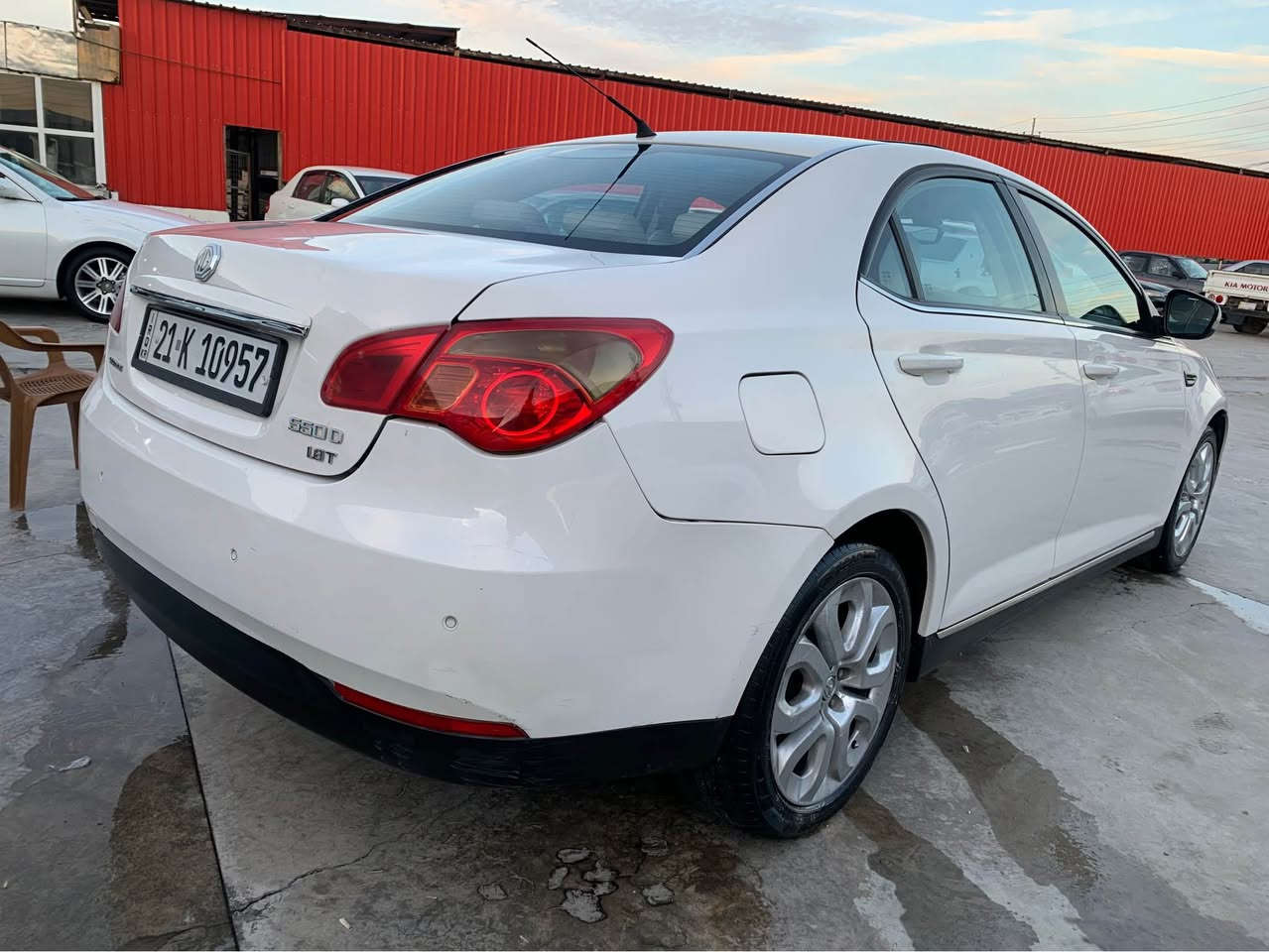 سیارەی ئیم جی 550
مۆدیل 2014
تەنیا نیو پارچەی بۆیاخە بئ ناوگرتن 
سیارە کە پیش و دوای کەپسە بئ دەعم و لیدراو 
مەکینە 18تۆڕ بۆ 
گیر و مەکینە بەشەرتی 10فیتەر 
فول مواسەفات 
تەبرید لەسەر سویچ
گیڕ ئۆتۆماتیک و عادی
حاسە 
بەسمە 
ویل کەپ 
بلاجیکتۆر 
ناوزەر د 
کوشن جلد
سلایت
ئاوینە ئیشارەت
ئاوینە کارەبایی 
نرخی 65گەلا و کەمیک معامەلە
بەشەرتی گیڕ و مەکینە و تحویل و خرامە 
***********واتس ئاب لەسەرە Singapore
