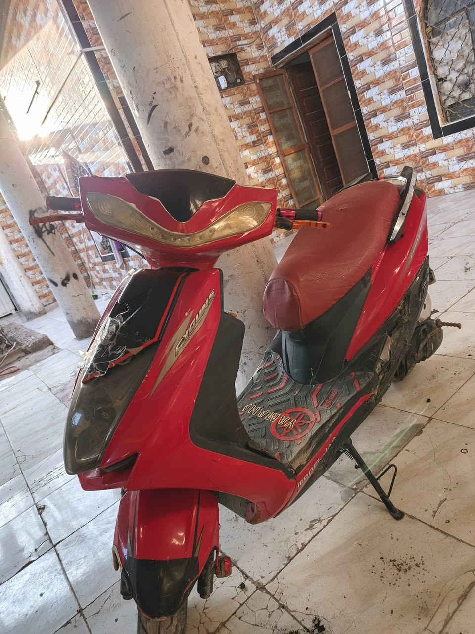 سلام عليكم سكنس البيع مفتوحه دراجه شقاله سلف هندر كهربايات كله شقاله الشراي يجي ويدلل مكاني القرنه ***********
