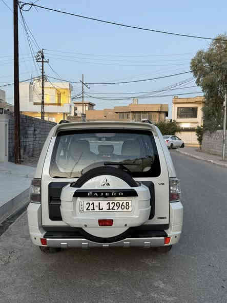 سيارة باجيرو حبتور اعلى فئه موديل 2014 
كير مكينه على وضع سركة صدر امامي خلفي جاهزها اربعه تايرات جددت سنويه وهزه ورقم جديد تحويل مباشر سياره مكفوله كفاله عامه سعر 179
***********
