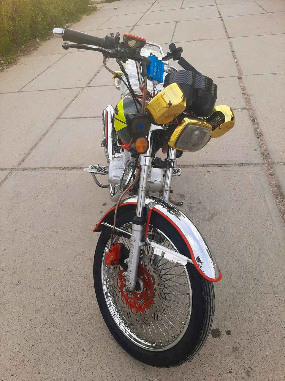 دراجه...
البيع
2024
مامفتوح 
***********
