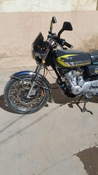 موطور للبيع 2025 دبل دسك كلچ دهن محرك 200 بعده وضع شركه او مراوس اب 25...