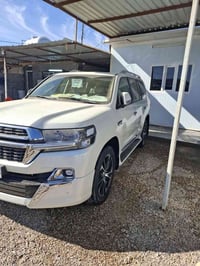 لاندكروزر ٢٠٢١ • ٦٤ الف • رقم اربيل