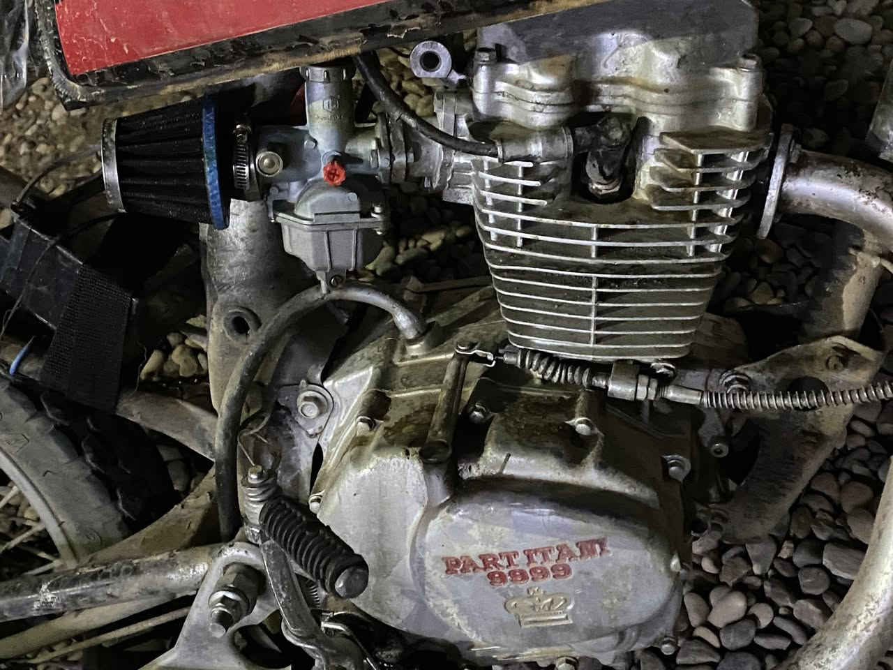 السلام عليكم ماطور للبيع نظيف كلشي ما يعوزو

كهرباىيات شغالة 

محرك نظيف 

اتشغل وتمشي شرط

العنوان جنوب الموصل قرية صف التوث 

السعر 165 وبي مجال للتواصلل الخاص او الرقم (***********)
