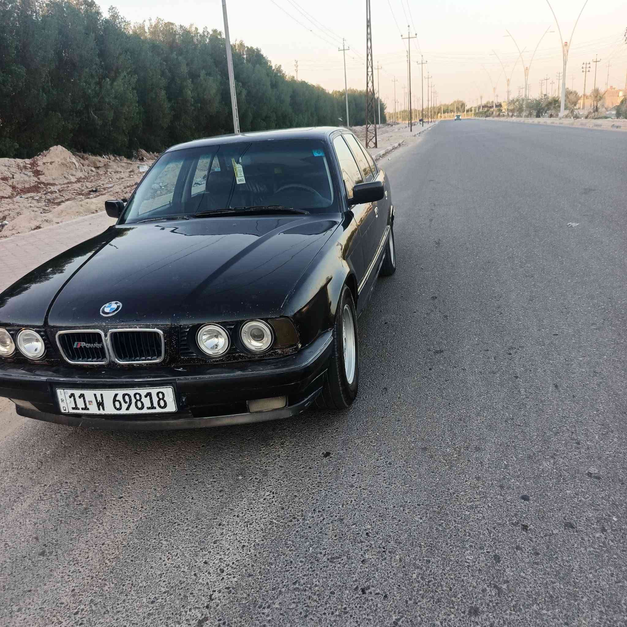 سلام عليكم بي إم 540 أصل مكفوله من الضربه قطعتين صبق فقط سيارة بسمي  كير محرك مكفول المكان البصرة الزبير السعر 63 رقم/***********
