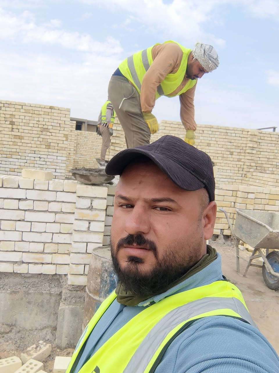 كادر بناء درجه اولى مستعد لبناء المجمعات السكنيه
والبيوت الاهليه
للتواصل
***********
***********
المتعهد حسن علوان البديري
