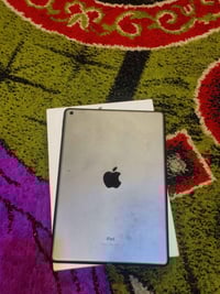 آيباد ٩ • ٦٤ • بطارية ٨٨