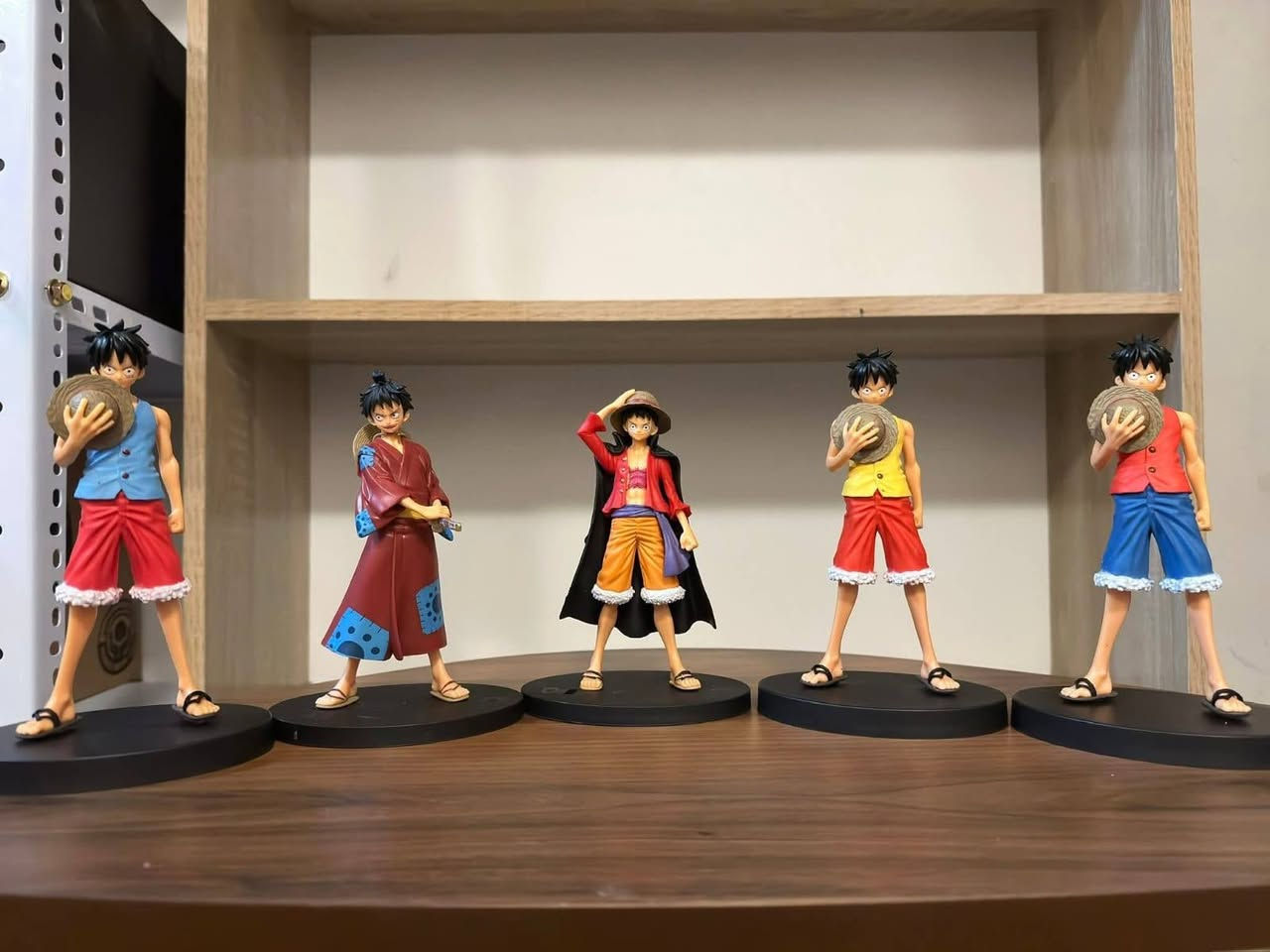 سعر مجموعه ع 100 الف مع توصيل كل مجسم مكتوب عدد اسفل مجسم وباقي ع واحد واحد


**إذا كنت صاحب هذا الإعلان وتريد حذفه لأي سبب، رجاءا أرسل رسالة إلى الدعم الفني**