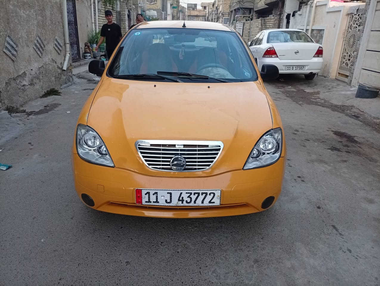 السلام عليكم عندي طيبه مديل 15للببع سياره كفاله عامه من الضربه والصبغ والتبديل والمعجون بيهه طخه بل جاملغ الخلفي كد شبر فقط والباقي كفاله كير جديد المكينه بيهه بلاستيك ولف تخم تاير جديد صدر امامي جديد صدر خلفي جديد كهربائيات كلهه بلاد وضع شركه سياره تراي زيرو وخير من الله سنويه جديده ارقام نكليزي هزه جديده بسمنه سياره مصفره هيئه وغرامات تحويل ثاني يوم السعر 31وببهه مجال للشراي المكان بغداد الشعله خطيب الزراعي رقم الهاتف ***********
