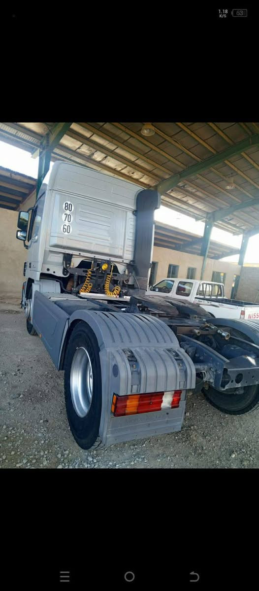 اکترۆس للبیع
حجم 1844
مودیل 2013
ماشی 700الف 
مامشتغل بل عیراق رقم  واکف بل مخزن  رقم سلیمانی 
ریکتایدەر فول مواسفات سیارە جدید جدید مکفول کفالە عامە بدون سبغ و زربە
عنوان سلێمانی دوکان 

رقم موبایل 
0772 844 3560
0751 880 3341
