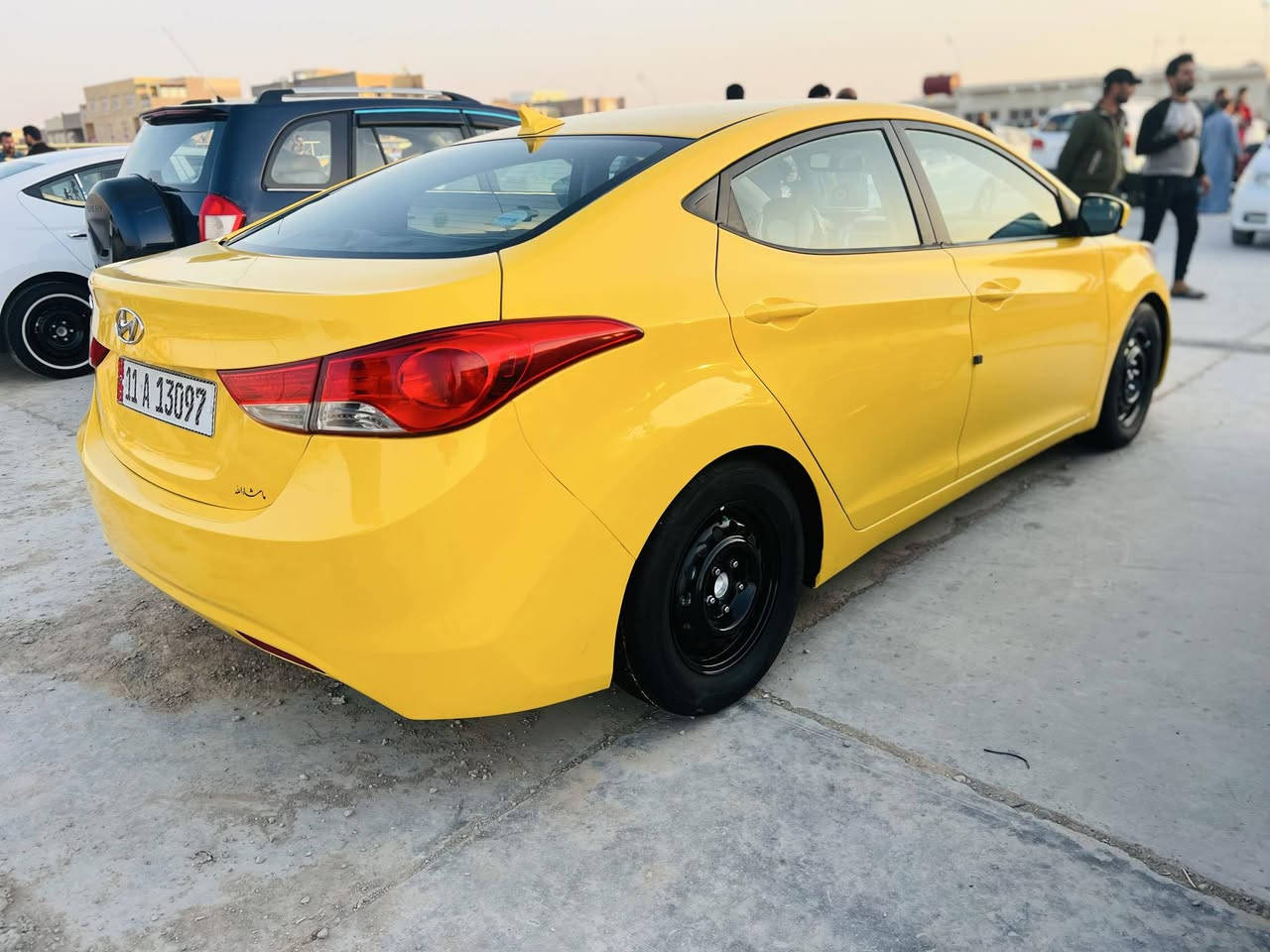 سلام عليكم النتره مديل ١٢ امريكي حادثه قبق صندوك فقط باقي كفاله ليبل واحد مكينه الفين كير مكينه صدر خير من الله سياره جاهزه صبغه جديده قبل سبوع سياره احله من صور هزه ورقام وسنويه جديده السعر ١٠٤ بيه مجال للطيبين مكان واسط اتصال *********** او ***********
