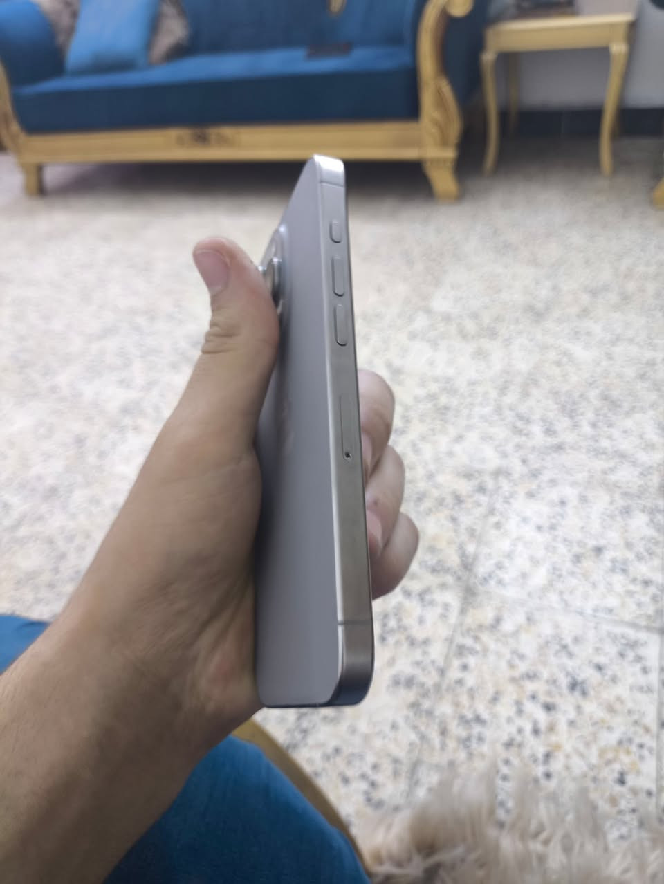 ايفون ١٥ برو فقط ذاكرة ١٢٨ دبل شريحه بطاريه ٨٥٪؜ جهاز نضيف بس بي شخوط بسيطه بالشاشه لا مفتوح ولا مصلح جهاز نضيف سعره مناسب ٧٥٠ مكاني بغداد تفحص وتوكل *********** مكاني بغداد كفائات السيديه
