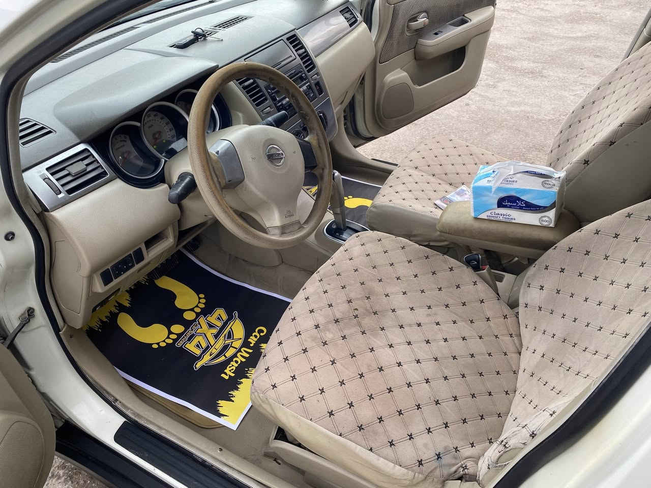 السلام عليكم 
للبيع نيسان تيدا خليـجي 2009 ياباني
رقم بغداد الجديد بأسمي هزه ورقم جديد .
محرك 1600 + كير AT المرغوب . كير محرك مكفول 
تبريد ثلج + تخم تاير جديد + حداديه جديده تخم تاير جديد
كهربائيات بلاديه شرط جاهزه من كلشي 
صبغ بيها ٥ قطع بدون اي دواخل شرط
السعر 75 وبيها مجال شراي تجي تفحص وتقتنع وعيني عيونك
مكان السياره الأنبار الرمادي  ‭٠٧٨١ ٨٨٧ ٤٧٧٣‬
