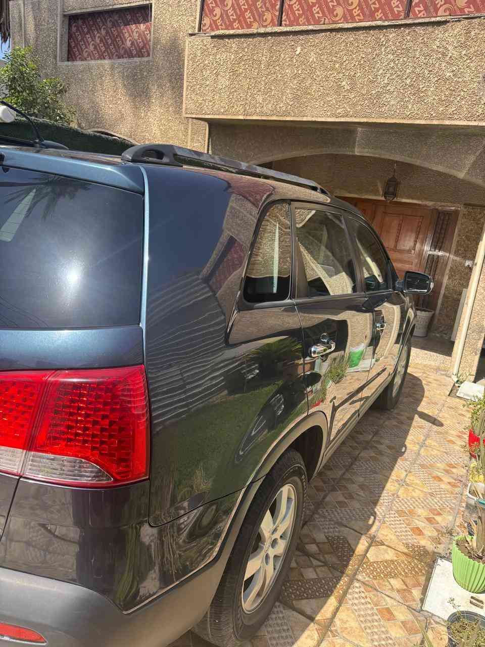 السلام عليكم سورنتو ٢٠١١ امريكي كلين لاضربه ولا تبديل ولا بارد ولا جرد  كلين اخوان مواصفات تحكم اشاير بالمري المواصفات العاديه  محرك ٢٤٠٠ دوش ماشيه ١٣٤ ميل برغي ممفتوح بيهه سعر ١٤٥ وبيهه مجال بسمي مكاني بغداد ***********
