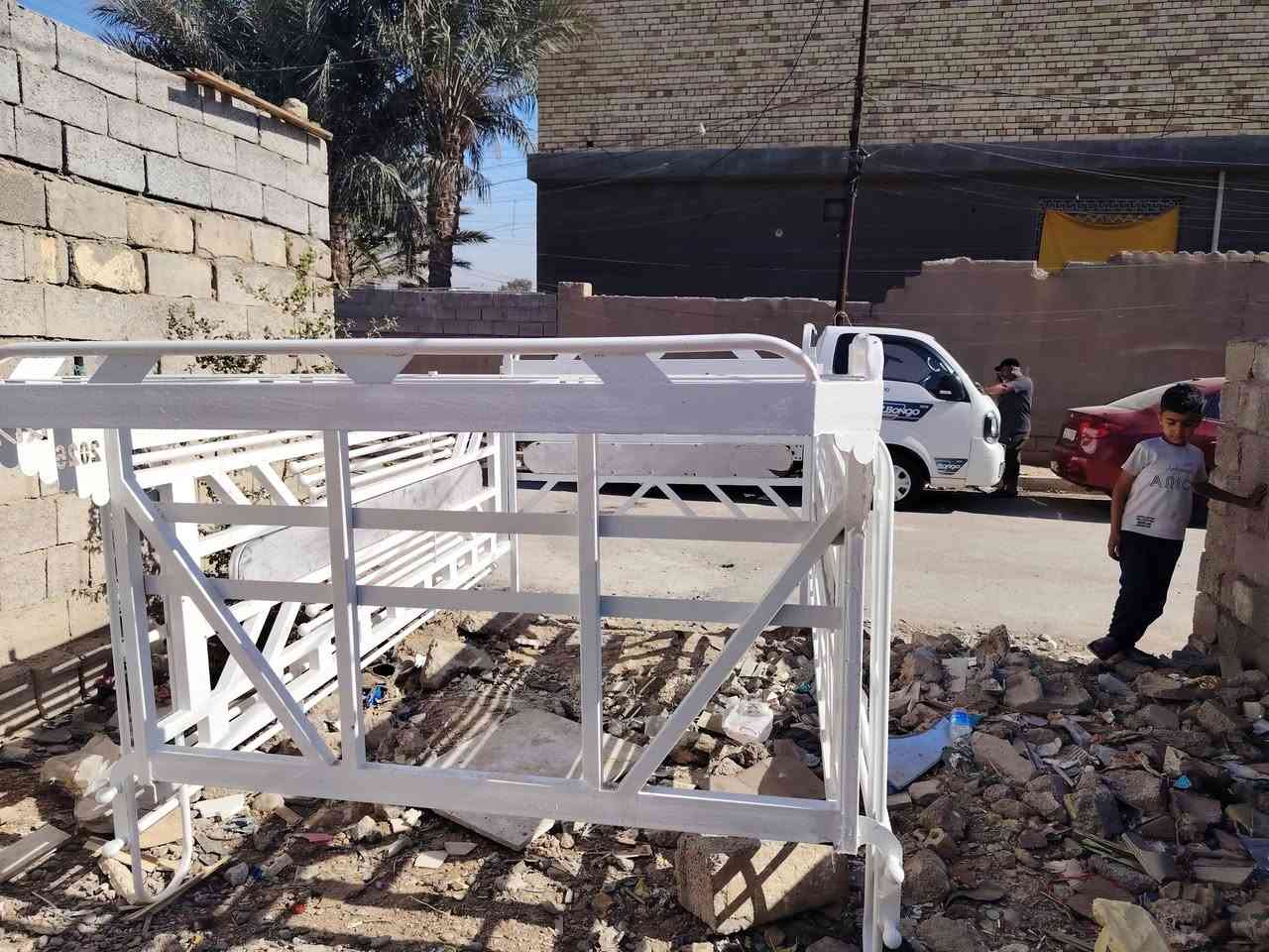 سلام عليكم محجر نثيه لبيع  جسرديالى رقم ***********
