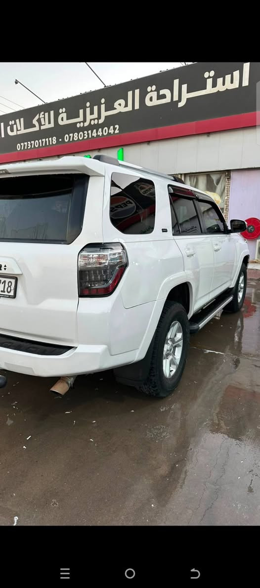 سلام عليكم للبيع فور رنر 2023 فول مواصفات SR5 برينيوم حادثها بسيط فقط بنيد بدون دواخل فور ويل سياره جديده ونظيفه بمعنه الكلمه سنويه بأسمي  ماشيه 53 ميل مكان واسط العزيزيه للاستفسار ‏‪***********‬‏
