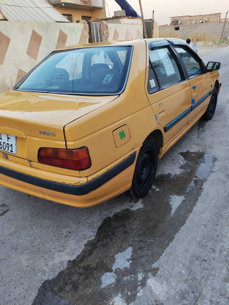 بارص ٢٠١٥ كير محرك تبريد صدر تايرات  كله جديد 
مكاني بغداد 
السعر ٤٠ وبيها مجال 
*********** 
بيها صبغ جاملغ خلفي والهلال العكس
