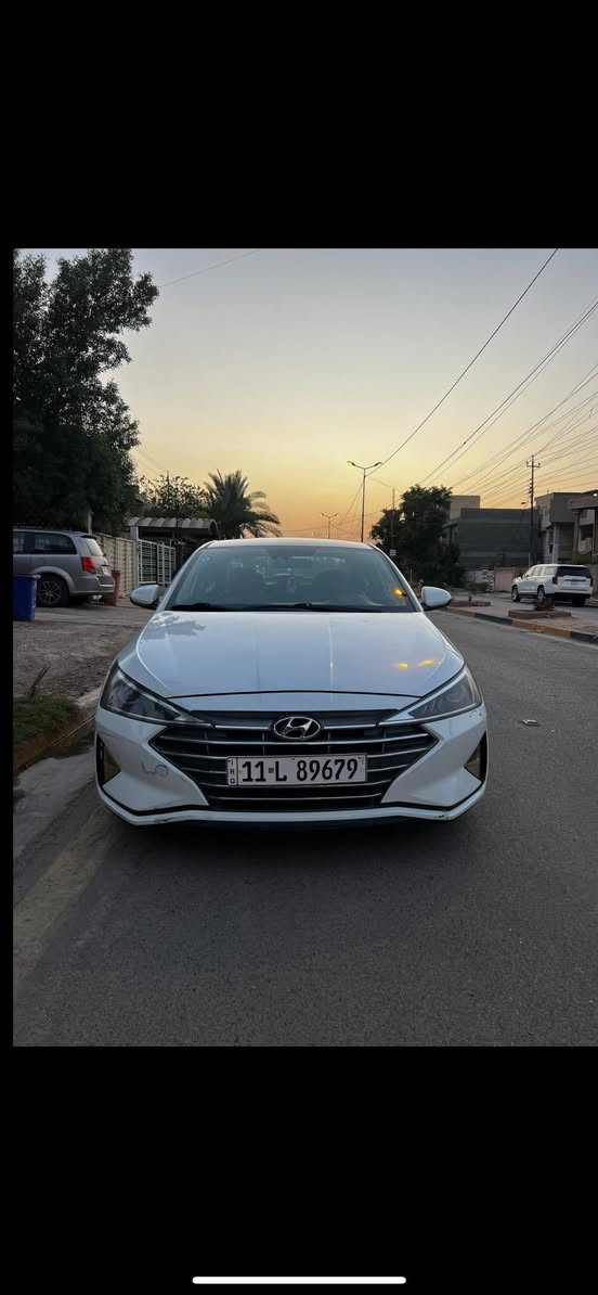 النترا 2019 بيه تصليح شبر بل لغد الأيسر السياره ماشيه 81 سونارها موجود ومشر هم لغد بل الصوره السعر 122 ***********
