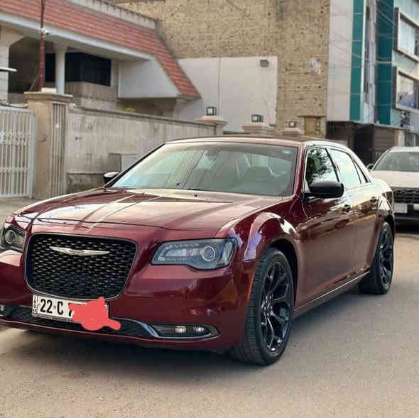 كرايسلر 300C وارد 2019م
كلين تايتل مكفوله باستثناء بعض الشغلات 
عداد المسافه ١١٢ الف كم
المواصفات :
محرك 6 سلندر 3600
شاشه كار بلي 
بصمة ابواب وتشغيل عن بعد
كاميرا خلفيه دواره مع الستيرن
لايت زنون مع كشافات دعاميه LED
ويل 20 اصلي
غرفه السياره جلد اسود اصلي
تحكم كهرباء متكامل لمقاعد المقدمه 
تدفئه مقاعد 

🔴 لمعرفة السعر 💵 الطلب في التعليقات تصلك مباشرة 💸

تحكم الستيرن متكامل 
ستيرن كهرباء الحركه
بجم عريض 
رقم موبايل : ***********
