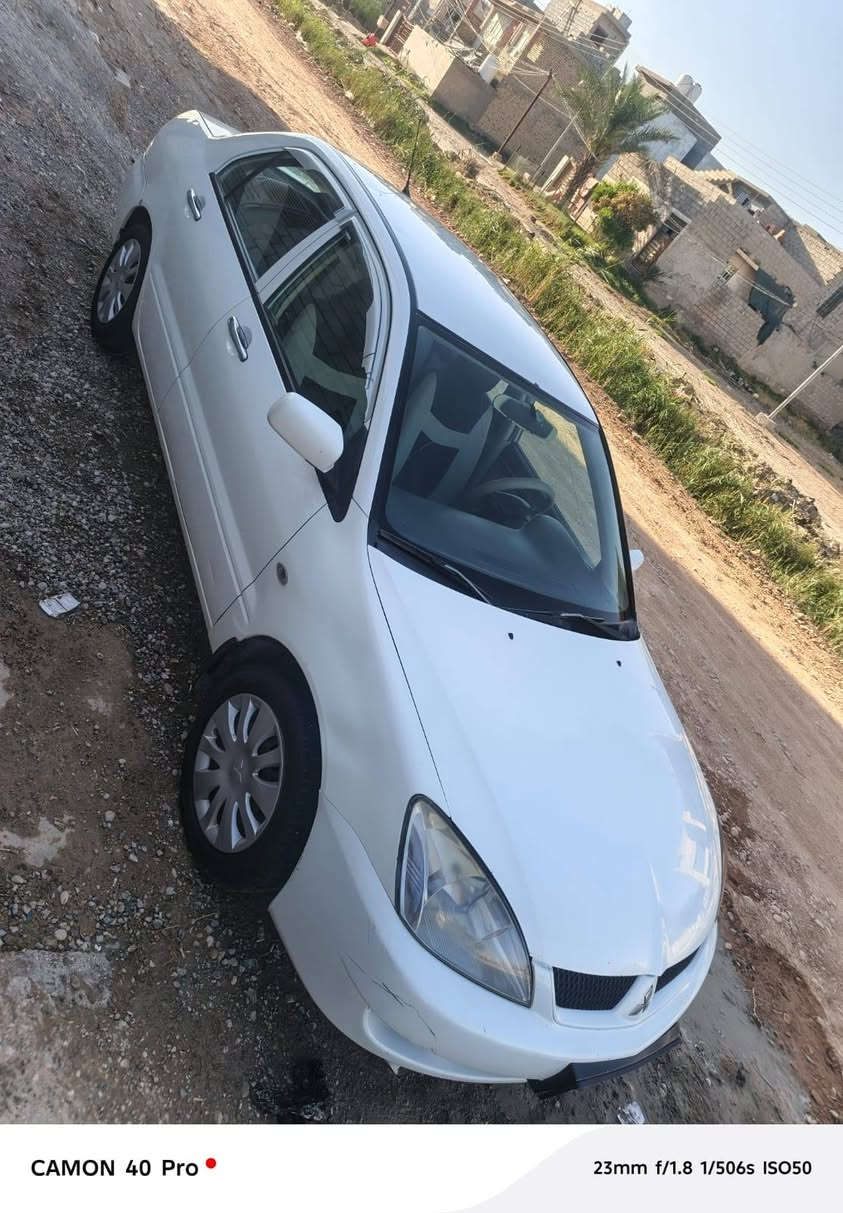 السلام عليكم
لانسر ٢٠١٠ للبيع سياره جاهزه من كل النواحي
والسونار موظح امامكم كير محرك حداديه أمامي خلفي 
تخم تاير باتري جديد السعر ٨٢ وبيها مجال
للإستفسار الاتصال على الرقم  ***********
