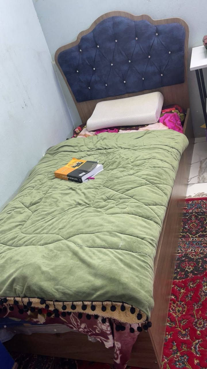 غرفه 5قطع نظيفه جدا
سعر 250مكاني بغداد


**إذا كنت صاحب هذا الإعلان وتريد حذفه لأي سبب، رجاءا أرسل رسالة إلى الدعم الفني**