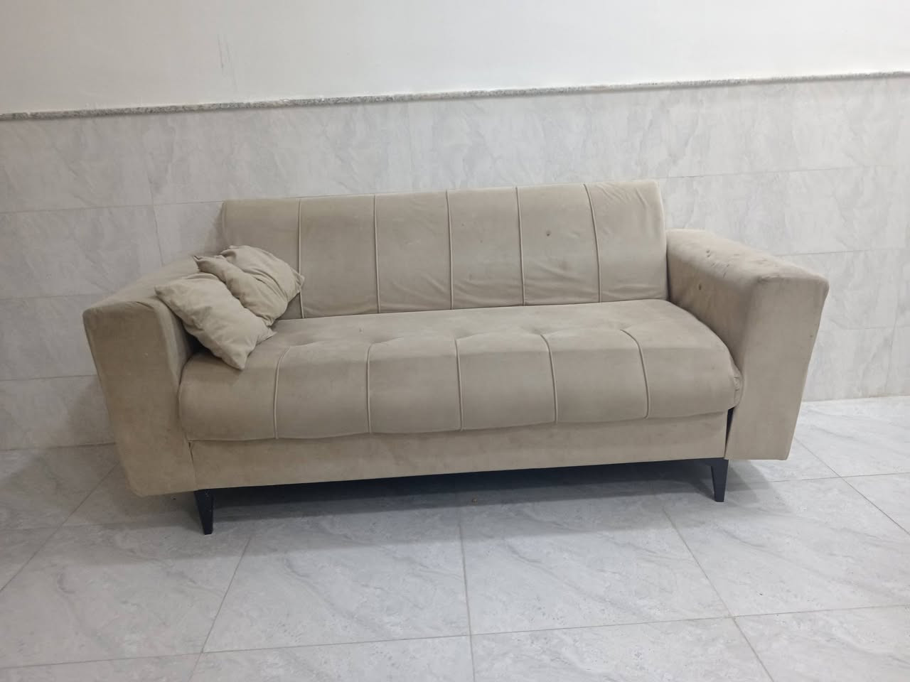 تخم تركي مستعمل للبيع عشر مقاعد بي اضرار بسيطه السعر 90 وبي مجال  بسيط
عنوان زعفرانيه شارع بيت بنيه

078‪35068137


**إذا كنت صاحب هذا الإعلان وتريد حذفه لأي سبب، رجاءا أرسل رسالة إلى الدعم الفني**