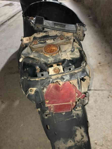 للبيع ادفع سعر عجبني ابيعك وايرمنيه موجوده شاصي ما مكسور ***********
