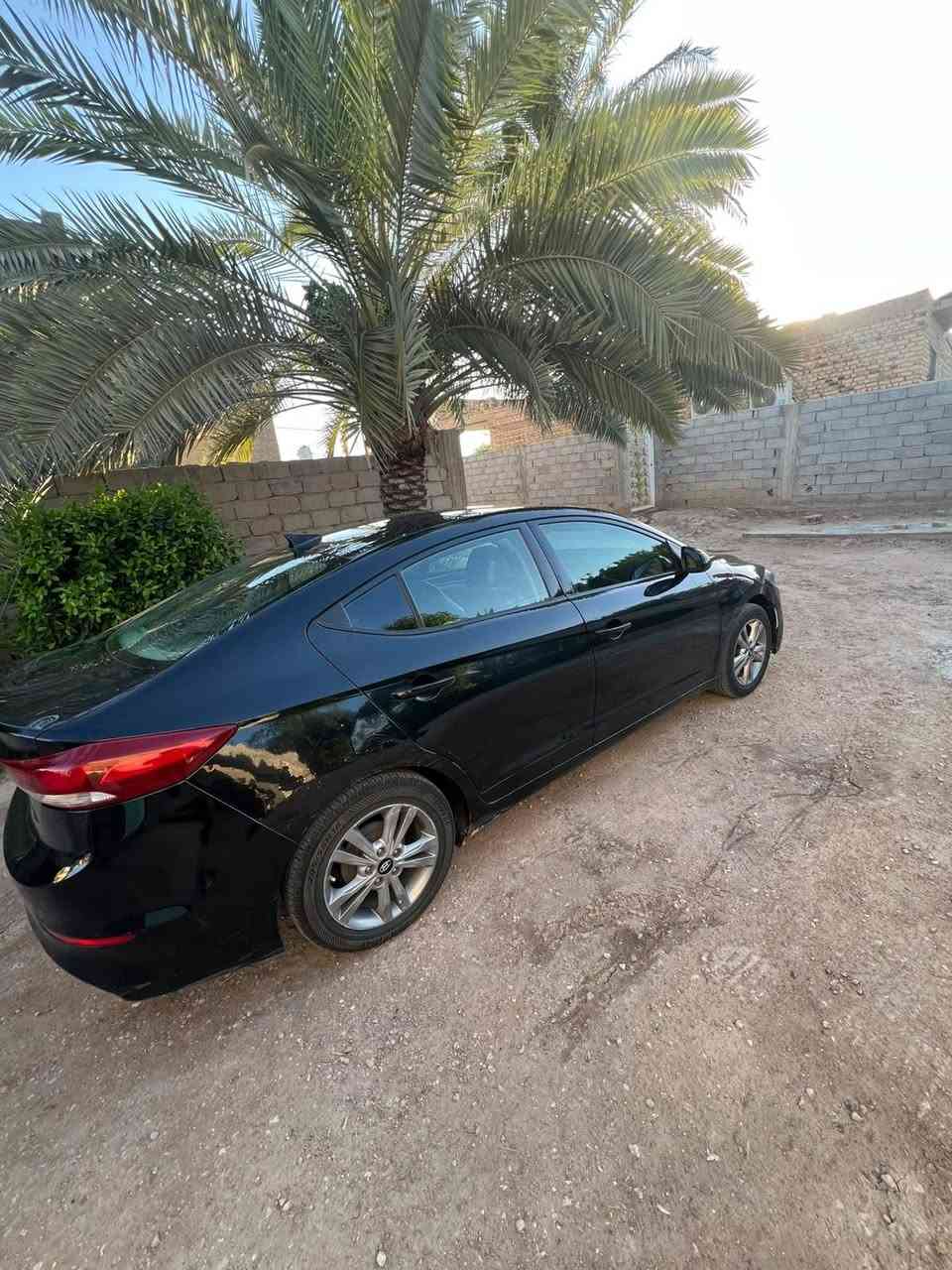 سلام عليكم النتره 2017للبيع بيه فقط البنيد والسونار موجود بلمنشور سياره نضيفه وحلوه
***********
