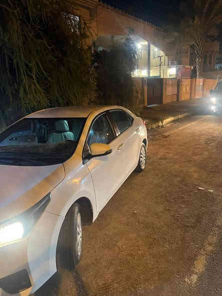 للبيع كورلا خليجي موديل ٢٠١٥ السياره جاهزه فول موصفات تحكمات ستيرن مثبت سرعه أمري شفط لون ابيض محرك وكير شرط انطيك طخم جديد سنويه ورقم كله جديد السياره كاعده وحلوه السعر 105ورقه سياره للتواصل فقط وتساب ***********
