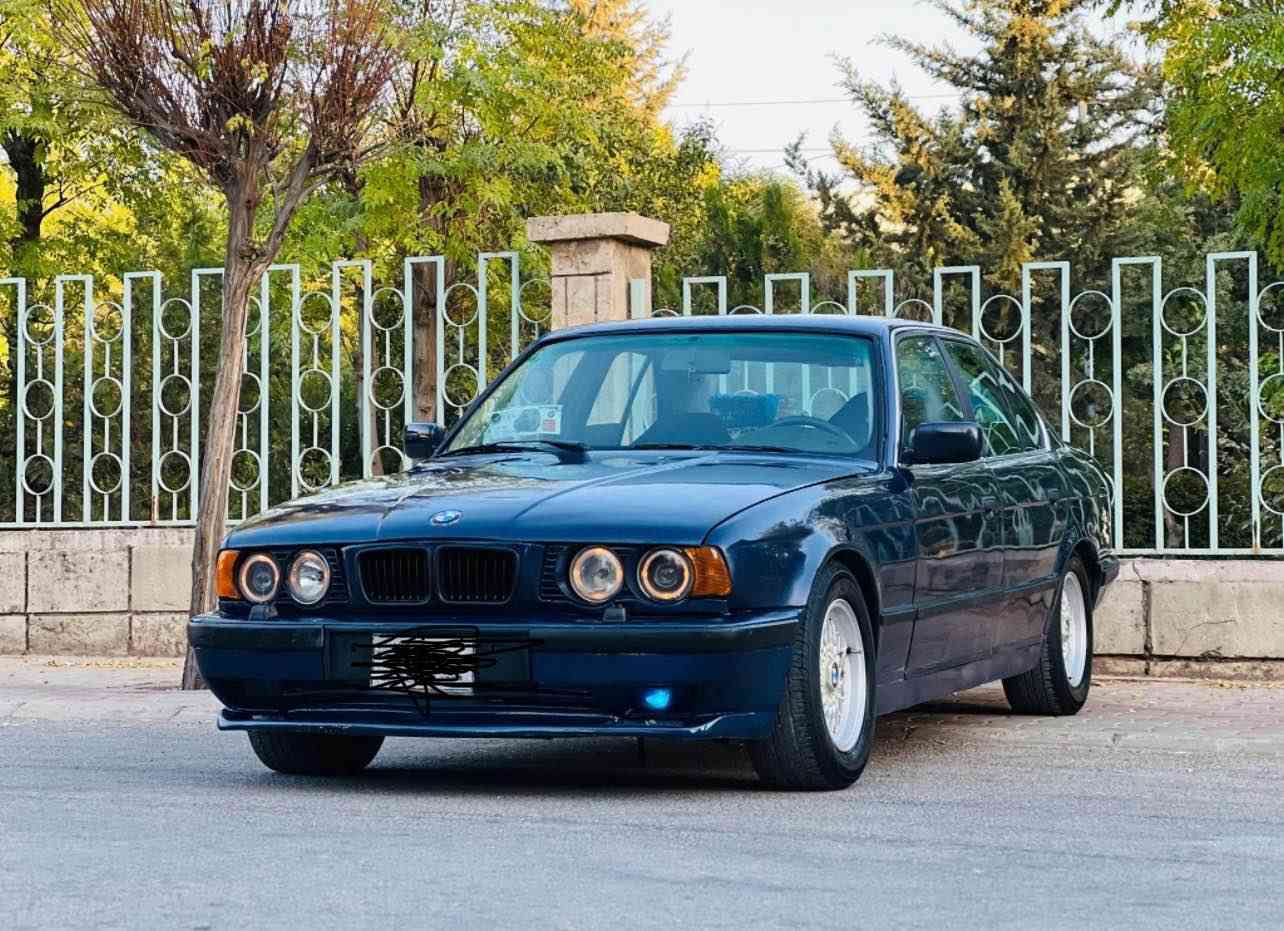 Bmw 520

بۆ فرۆشتن لە سلێمانیم  ئارمی سلێمانی مۆدیلی1992 لایت ئاڵقە  تەبرید هەموو گیانی بە شەرت   

سعری 28 معاملە 

رەقەم *********** السليمانية, العراق
