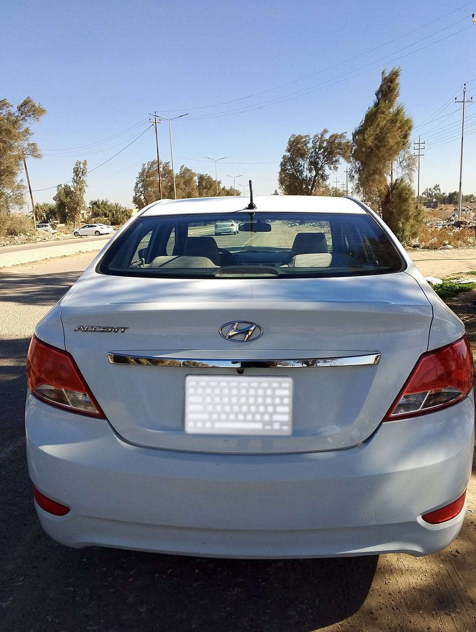 السلام عليكم اكسنت 2016 محرك 1600 فتحه رقم بغداد السعر 110 وبيه مجال للاستفسار ***********
