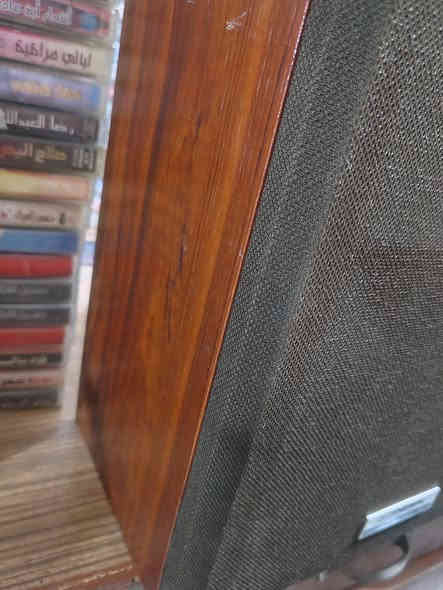 سماعتين  جنيرال  صناعة ياباني  شغالات
15W ... جداً نظيفات   كما موضح بالصور
للاستفسار والتواصل ***********
