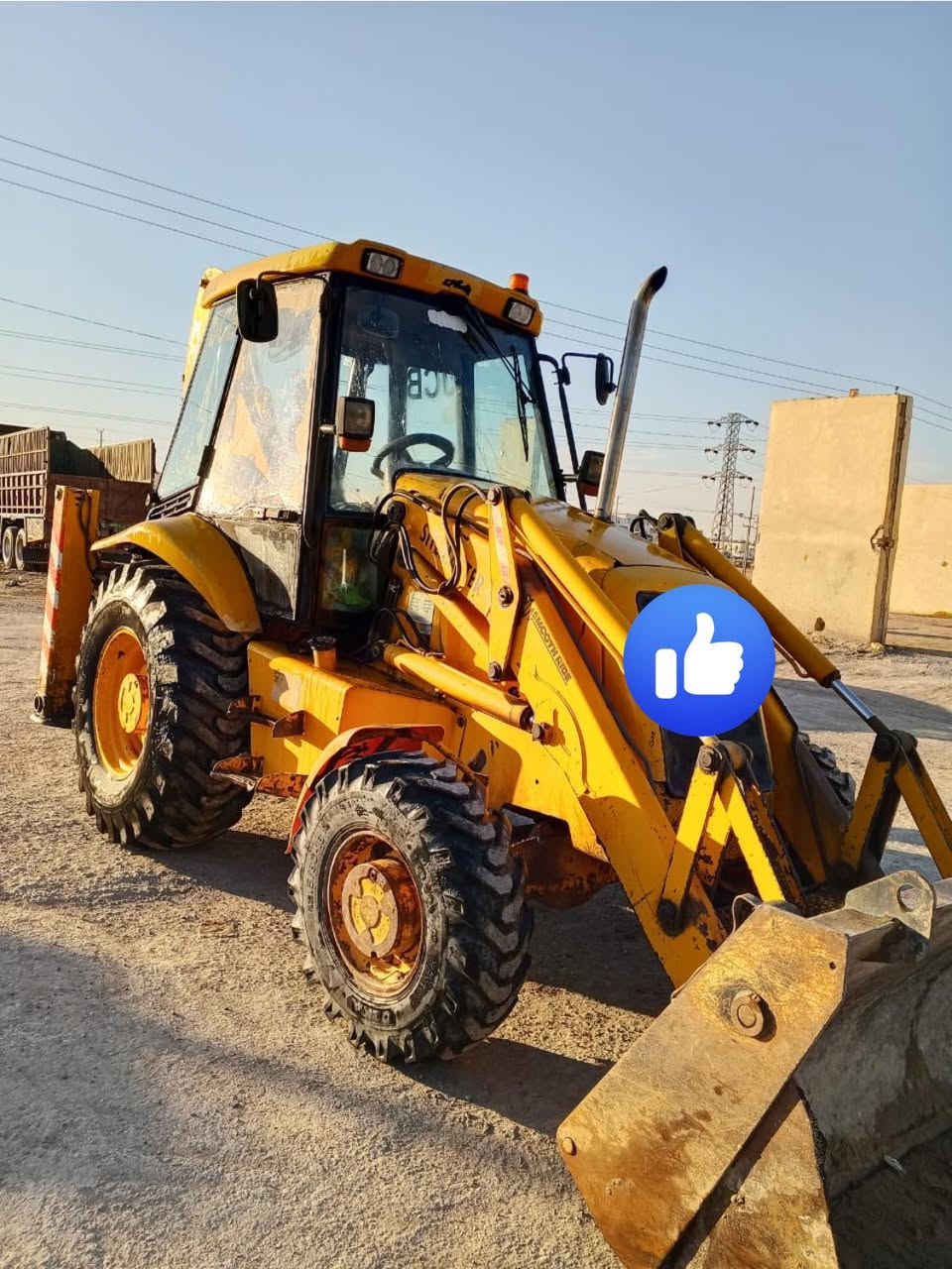 حفارة جي سي بي موديل 2002 جاهزة للعمل  التفاصيل الاتصال على هذا الرقم  :***********
