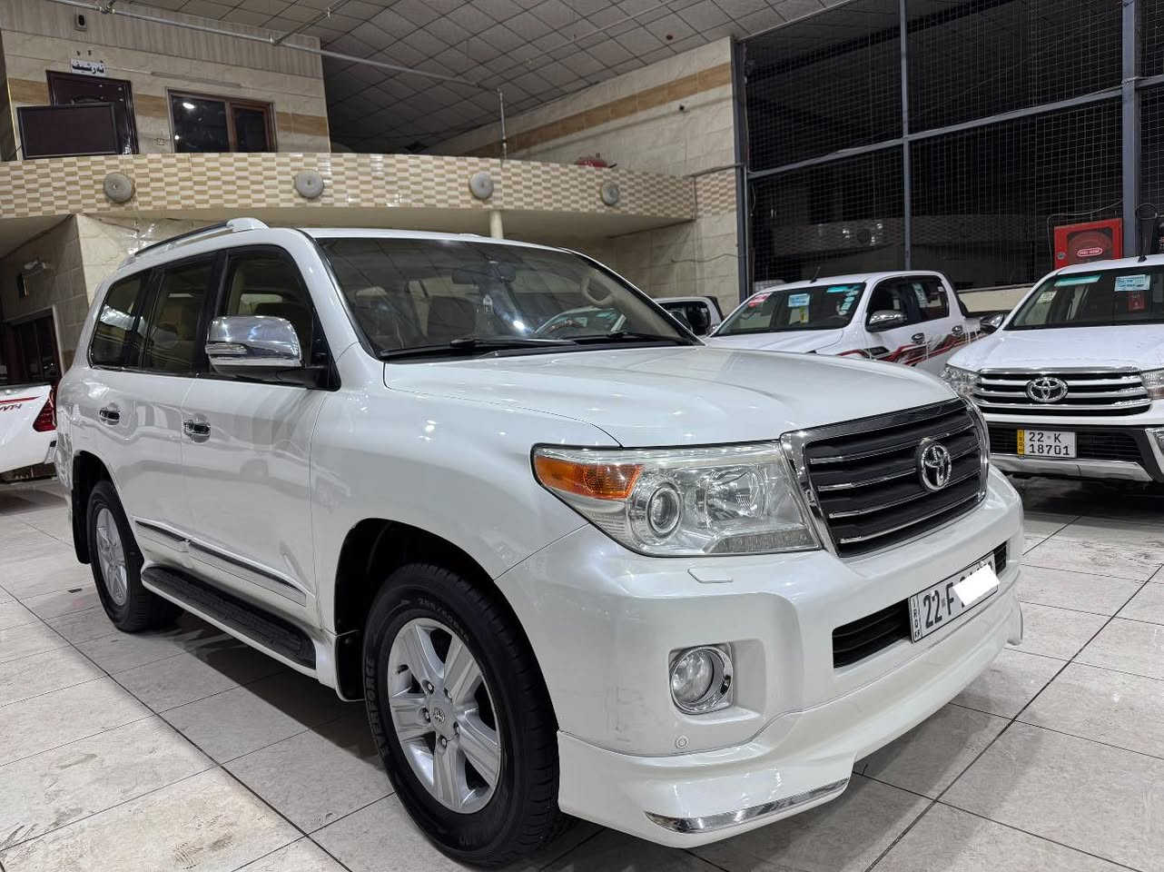 تويوتا لاندكروز 2013 فول مواصفات 8 سلندر  GX.R شركة ساز ثمانية ارباكات كشن كهرباء سيارة مكفوله من صبغ مكانين صغير pdr مامبين محرك و كير يشرط مامفتوح سعر ( 375 ) ورقه رقم تلفون ؛
***********
بي واتساب 
مكان أربيل
