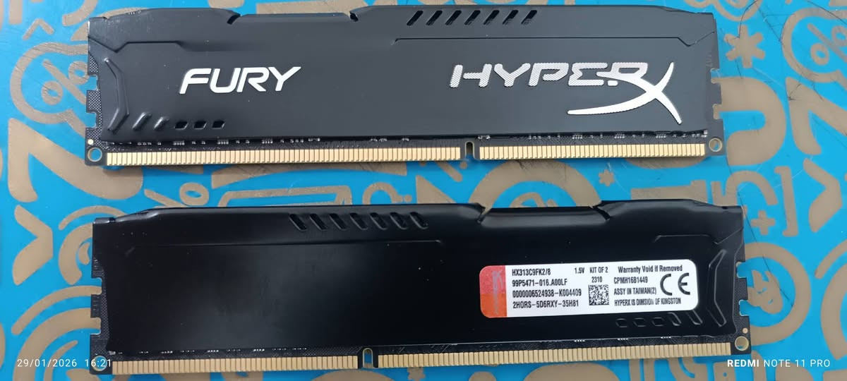 رامات(DDR3)8GBالواحد
والله لاعرف بيهن ولا شي خلي سعرك بمأ يرضي لله 
مكاني كربلاء ماعندي توصيل 
جديدات لك لك مامستخدمات أبداً 
رقمي واتساب ***********
ماسنجر همات موجود
