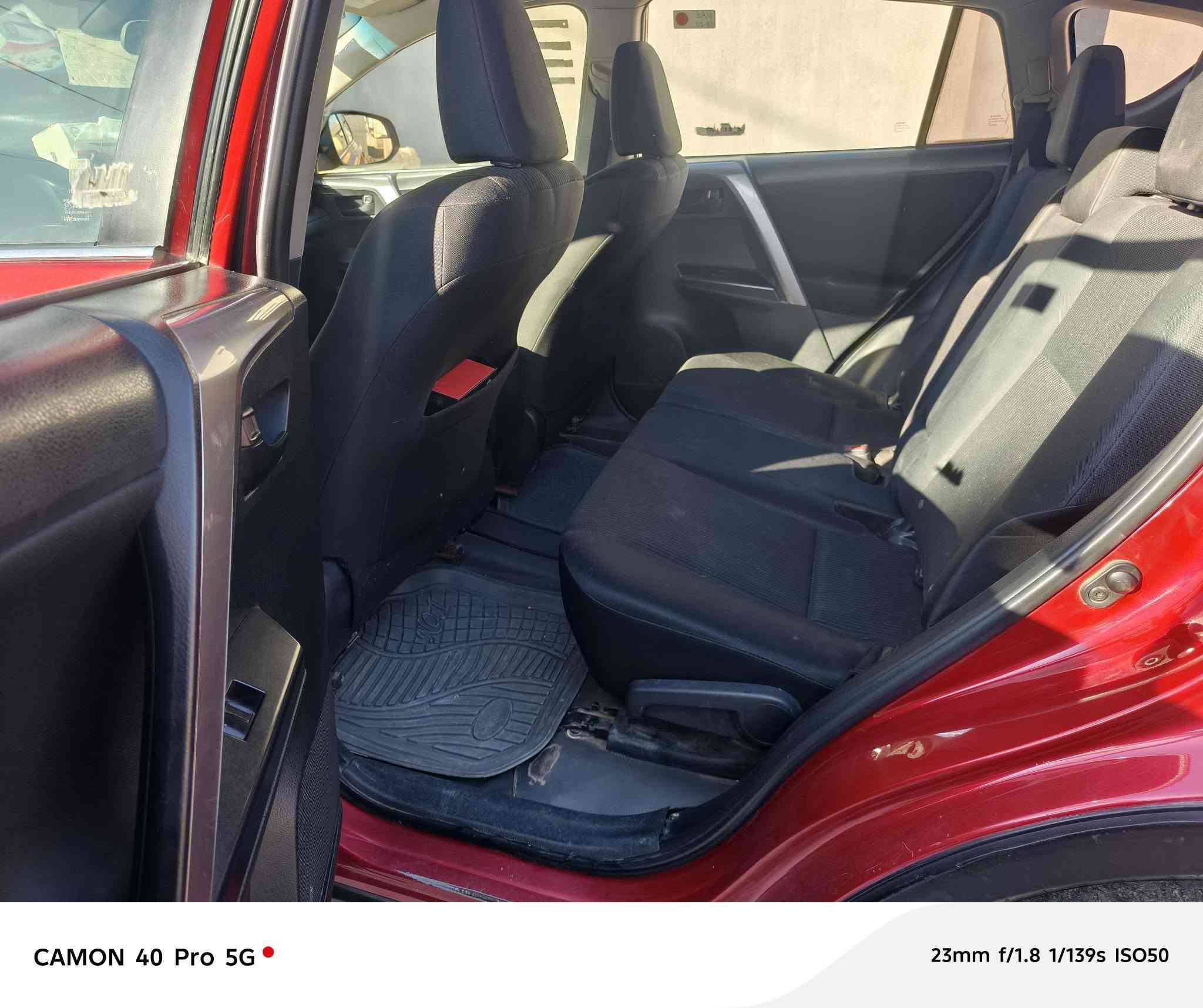 السلام عليكم
للبيع أو مراوس....راف فور موديل ١٧ ضرر 3 قطع و ٢ كلير


**إذا كنت صاحب هذا الإعلان وتريد حذفه لأي سبب، رجاءا أرسل رسالة إلى الدعم الفني**