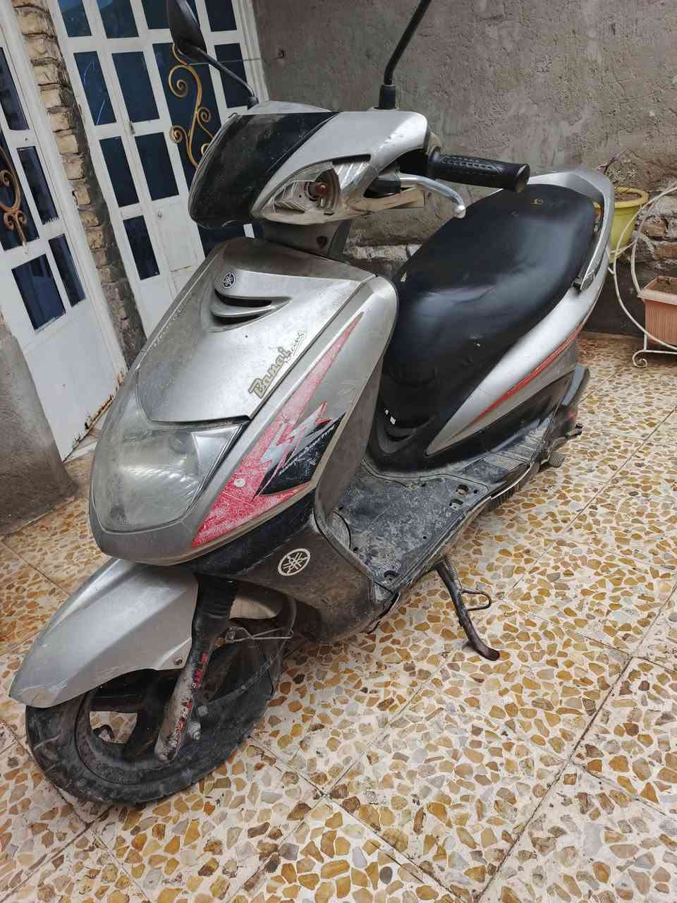 سلام عليكم
سكنس نثى الدراجه متروكه صار شهرين الدراجه عله ايدي اضملك كه مكينه ولباقي كدام عينك العنوان الحسينيه بل خدمات الي تفيده هله بي 
***********
