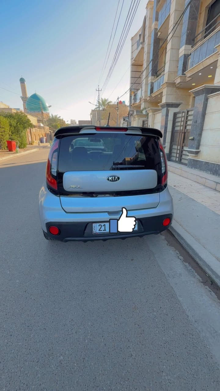 سلام عليكم 
صول 2018للبيع أو مراوس حسب القناعه
السياره جديده معنى الكلمه
صدر امامي خلفي جديد 
كير ومكينه مكفولات
بجم كبس 
حادث السياره الباب الخلفي ربعه وبس 
والباقي كله كفاله
ليبل واحد كله 
مكينه 1.600
مانع انزلاق
تحكمات ستيرن 
تبريد ثلج 
الاتصال ***********
بل خدمه
