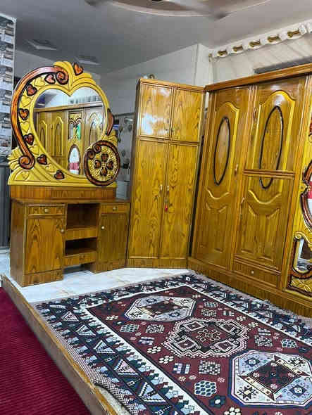 650غرفه خمس ابواب زاويه كنتوريه مال عرسان بغداد الحسينيه مال الراشديه وعندي توصيل ***********
