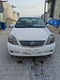 ليفان ٢٠١١ • رقم ألماني • نجف