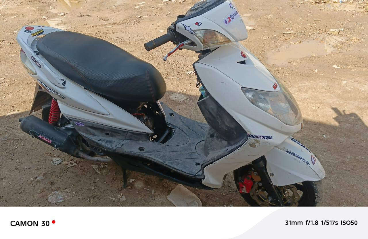 (من رخصت الادمن)
دراجه سكنس فحل شغاله مابيه شي
للبيع ب 550 مستعجل على بيعته مكان جسر ديالى الكرغوليه بغداد, العراق


**إذا كنت صاحب هذا الإعلان وتريد حذفه لأي سبب، رجاءا أرسل رسالة إلى الدعم الفني**