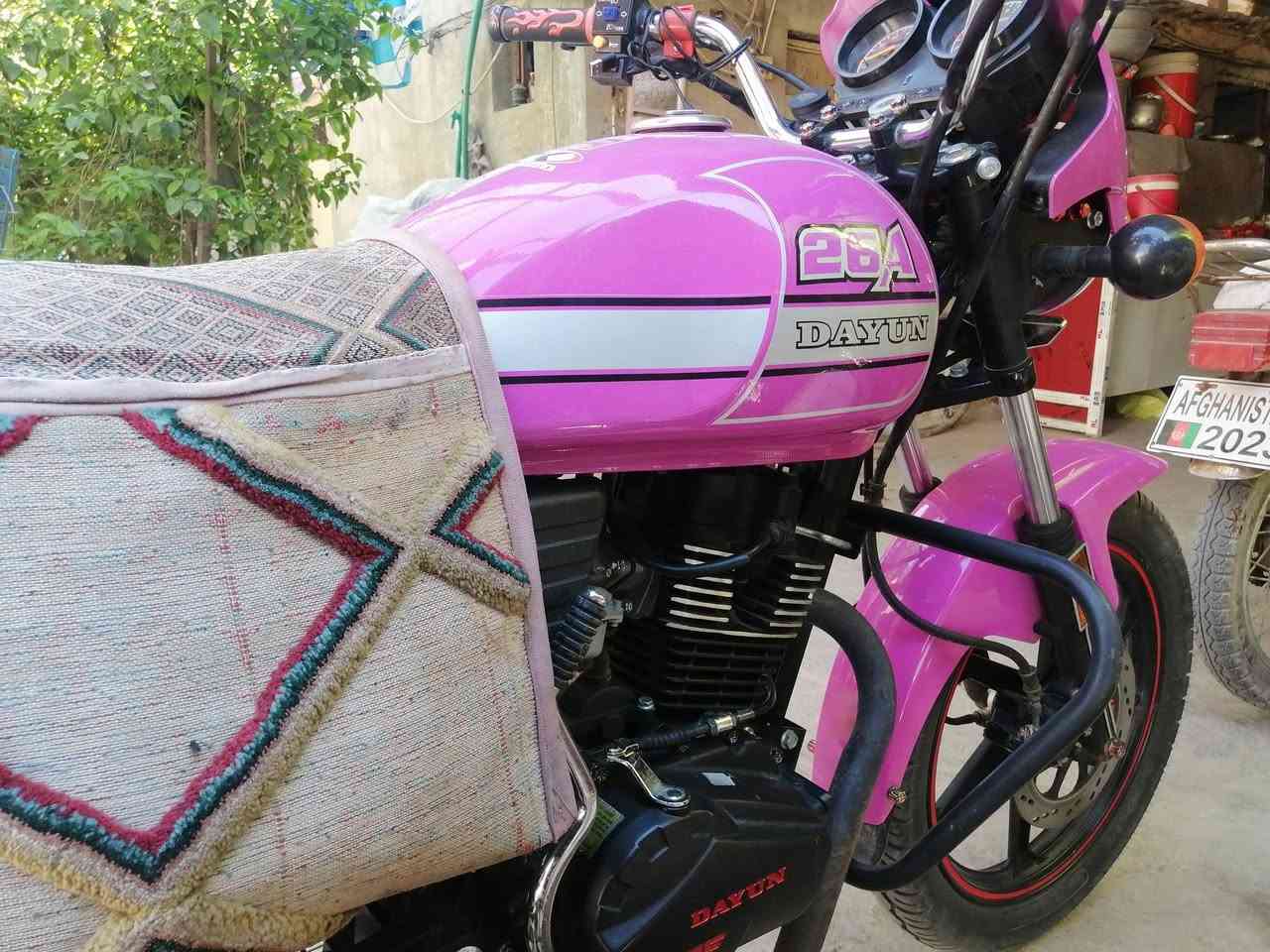 دراجه دايون جديده مديل ٢٣ طالعه بل ٢٥ أوراق سكنر الون مميز مكينه ٢٠٠ سويج سجينه كهربايات كله شغاله ااتصل عل رقم ***********
