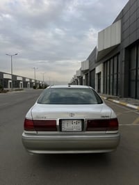 مەلیکەی ساغ ٢٠٠٢ دیفۆڕی گەورە پێشو دوا کریستاڵ ناو زەرد ٣ دوگمە پەردە ...