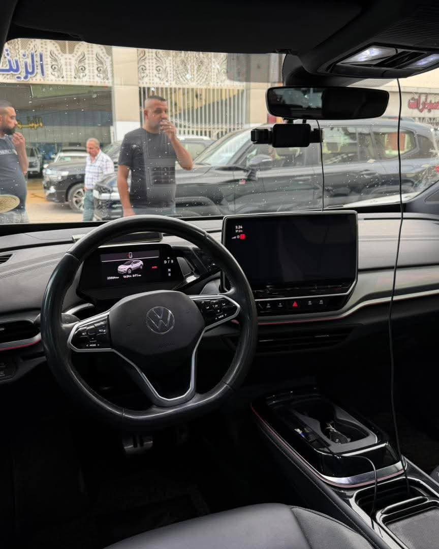 فولكس واكن ID.4 PRO
كهرباء بلكامل 2022
ماشيه : 23,000km
خليجيه مكفوله من الصبغ والبارد توجد ملاحظات بسيطه في السياره شخوط دعامية فقط
فول مواصفات 1/1
(شاشه-كاميرا-حساسات-تحديد-مسار-تحكم ستيرن-مري شفط-3 أنظمة قياده-بنوراما-اناره LED-بصمه-وبقية المواصفات المعروفه
‏***********
