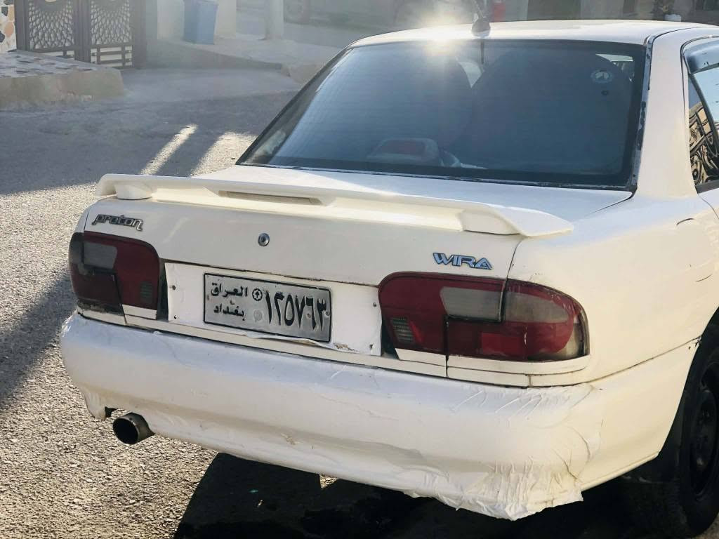 🚗 پڕۆتۆن ٢٠٠٢ بۆ فرۆشتن 🚗
بەناوی خوای گەورە
ئۆتۆمبێلی پڕۆتۆن مۆدێل ٢٠٠٢ بە مەرج و مواسەفاتی زۆر نایاب:
🛠️ مەرج و یاسایی کڕین:
• سەنەوی و وەکالەت: بەشەرتی حاسیبە و ئەوەلیات.
• مەرجەکانی تر: بەشەرتی موسوبراوە، غەرامە و گواستنەوەی خاوەندارێتی.
⚙️ باری میکانیکی و بزوێنەر:
• گێڕ و مەکینە: بەشەرت، بێ تەقە و ڕەقە.
• بزوێنەر (مەکینە): بێ سەرف، بێ بوخار، و بێ هەڵم و دەمیش.
• کلاج: تازە گۆڕدراوە.
• ڕۆن: بەتەواوی تازە گۆڕدراوە.
• سوتەمەنی: زۆر کەمخۆرە و ئابوورییە.
🛞 ناوەوە و دەرەوەی سەیارەکە:
• تایەکان: چوار تایەی لەسەرە (دوانیان لۆکن و دوانیان ناوەندن).
• ڕووناکی: دوو لایتی زۆر بەقوەتی لەسەرە.
• ناوەوە: کوشن و قاعی تازە، لەگەڵ بەرگی کوشنی نوێ.
• جامەکان: دوو جامی پێشەوەی کارەباییە.
• تەبرید: سیستەمەکەی بەشەرتە، تەنها غازی تێدا نییە.
• 💵 نرخ: ٣٢ وەرەقە (گەڵا) و معامەلەی تێدایە. ناونیشان.چەمچەماڵ
• 📞 ژمارەی تەلەفۆن: *********** شمشمل, السليمانية

