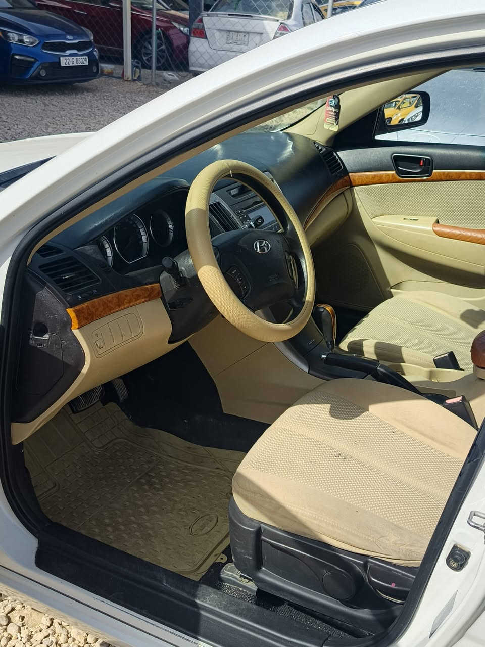 مساء الخير للبيع فقط 2011 خليجي فول 3قطع صبغ 2400 جاهزه من كلشي السعر112 مجال بصيط *********** مكاني كربلاء طويريج
