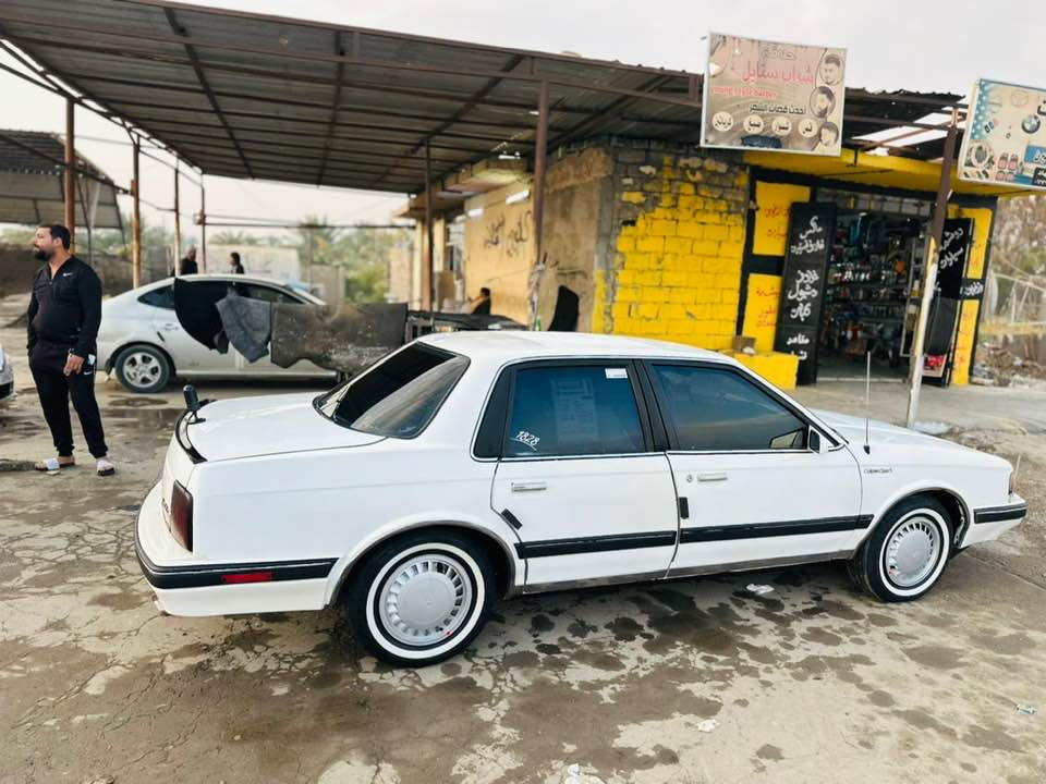 للبيع او مراوس 
اولدز 
السعر 48 وبيها مجال
رقم بغداد دولي مشروع وطني
محرك كير شرط 
تخم تاير جديد 
صدر جديد 
كهربائيات كلها شغاله 
آربع بطائن بوب جدد 
السيآره جديده بمعنى الكلمه آحلا من آلصور مكان السيآره تكريت الأستفسار آتصل ع صاحبها 
***********
