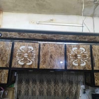 للبيع كاونتر خمس ابواب مع سنك مرمر  مع ملحق سعر 400وبي مجال للتواصل 07...