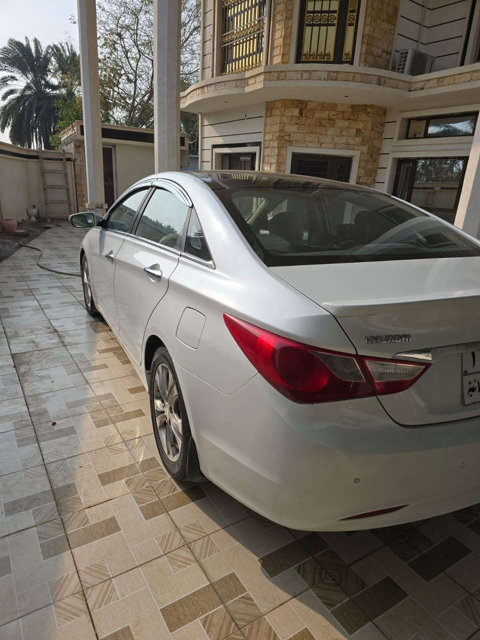 السلام عليكم
سوناتا موديل 2010 للبيع
جديده بمعنى الكلمه مكينة 2400 بانوراما  السياره رقم سليمانيه اتريد وكاله اتريد تحويل السياره بيه بس فقط بنيد صبغ والباقي كله مكفول 
مال جناي حتى تعديل على البارد مابيه كلش حلوه السعر ١٢٠وبيها مجال للطيبين
مكاني بابل 
اتصال على الرقم او واتساب متواجد ***********
