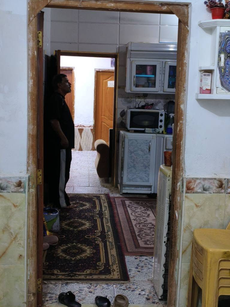 ارض زراعية للبيع طابو زراعي في الكوفة علوة الفحل مجاور مشروع ماء علوة الفحل مساحة 600م واجهة 17.5م نزال 34م بيها بيت مساحة البناء 160م يحتوي على غرفتين وصالة واستقبال ومطبخ وصحيات داخلية وخارجية وحديقة وطارمة كبيرة مع ساحة كبيرة امام البيت السعر 115 وبي مجال للشراي للاستفسار اكثر الاتصال على ارقام المكتب 
***********
***********
او مراجعة مكتب الحسيني للعقار في حي ميسان الشريط قرب شارع عودة النجف, العراق
